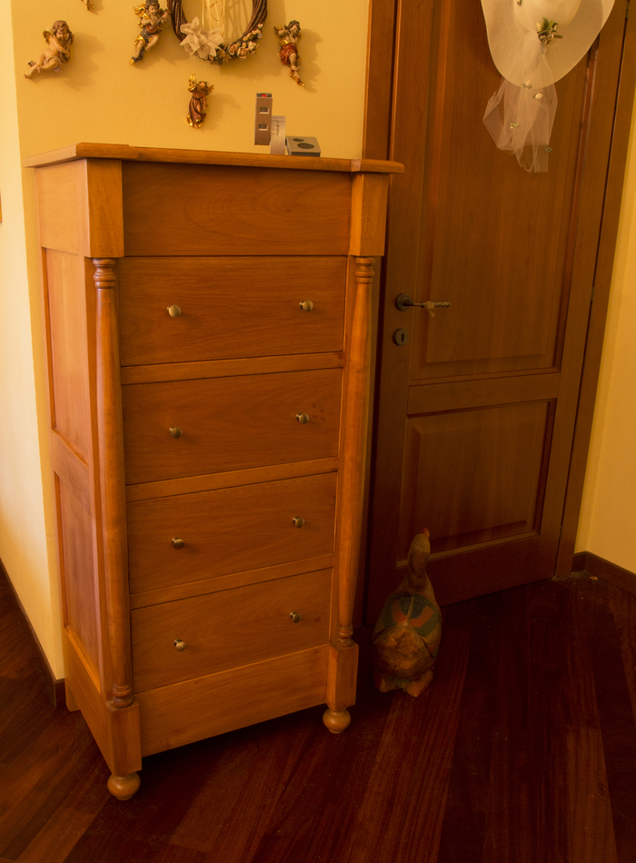 Cassettiera in Okumè