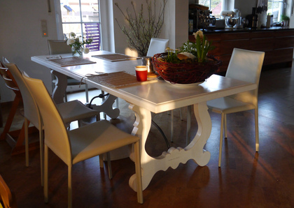 White Fratino dining Table