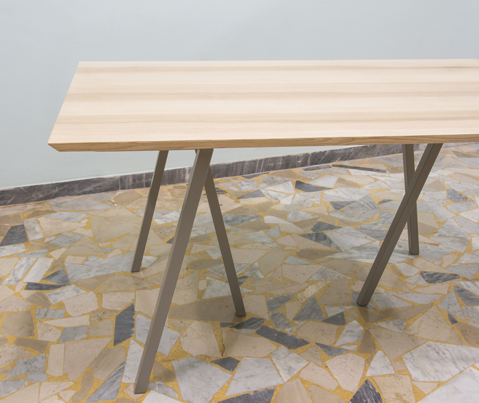 Ausziehtisch aus Eschenholz