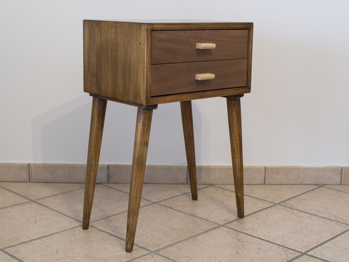 Comodino artigianale con due cassetti 