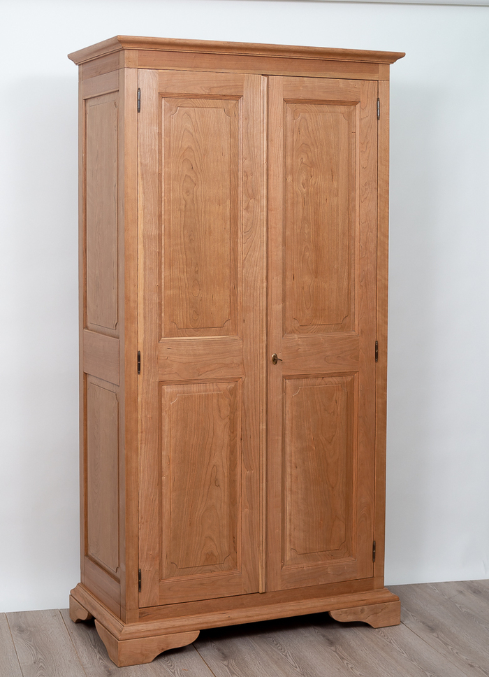 Bücherregal aus Kirschholz, 2-türig 