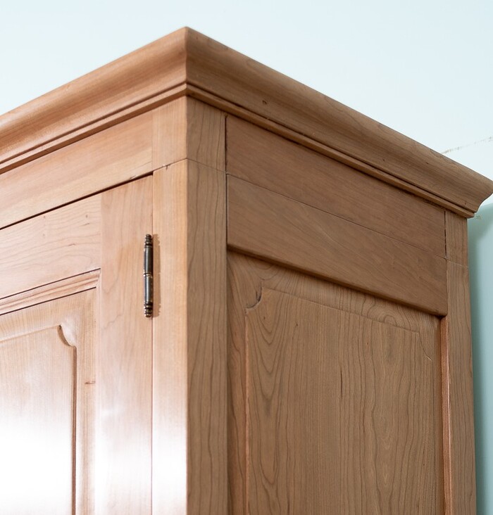 Bücherregal aus Kirschholz, 2-türig 