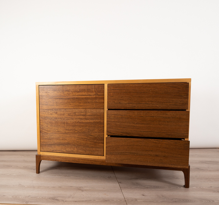 Madia stile minimal in rovere e noce