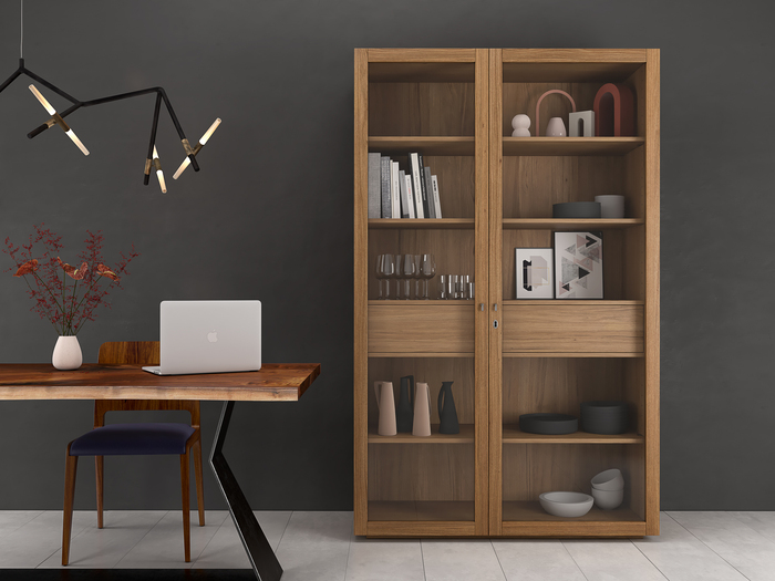 Asymmetrischer Schrank  