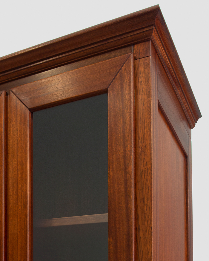 2-türiger Bücherschrank aus massivem Mahagoni-Holz