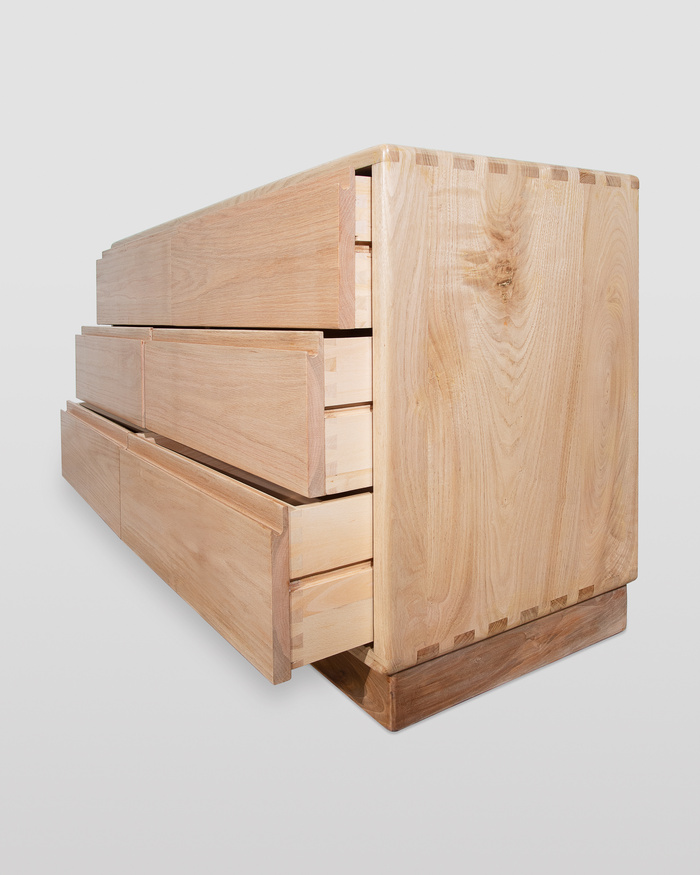 Designer-Kommode mit Nuten und Federverbindungen