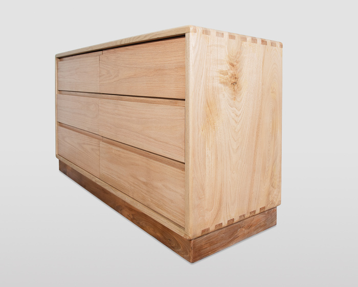 Designer-Kommode mit Nuten und Federverbindungen