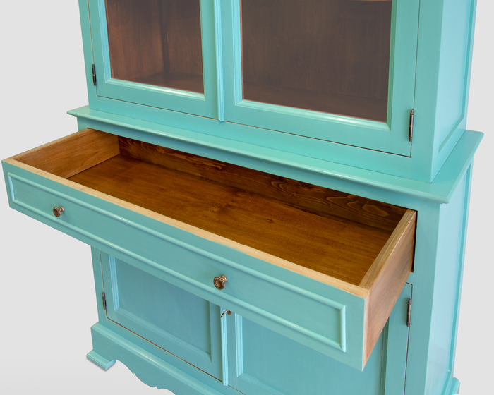 Grüner Küchenschrank