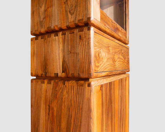 Vetrina Stile Nordico In Noce 