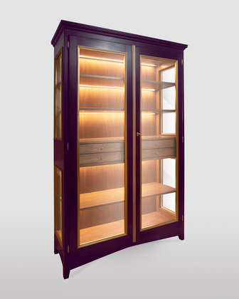 Dunkelvioletter Zweitüriger Schaukasten