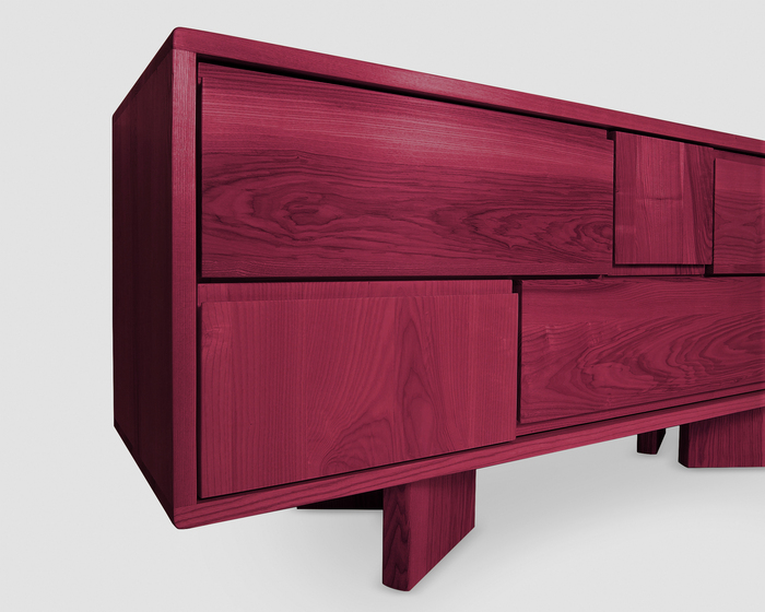 Zhu Burgundy Dresser – Cassettiera in Frassino Massello dal Design Contemporaneo