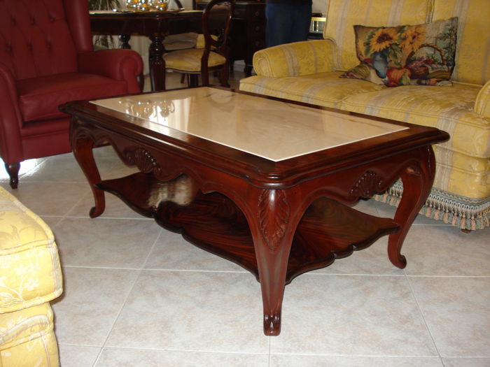 Mahogany Veneered Coffee Small Table