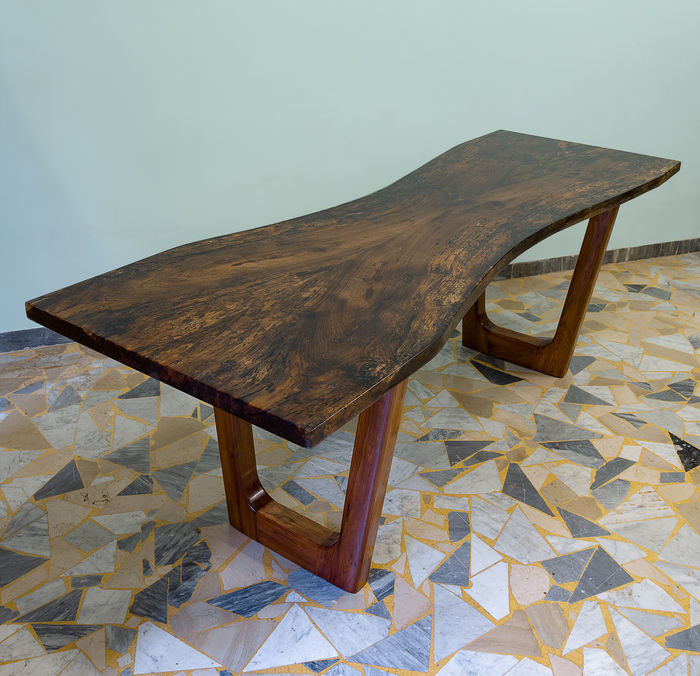Resin table with briccola wood