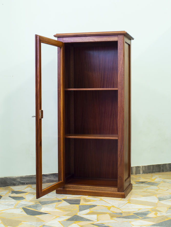 Couple of Bookcases in Mahogany wood
