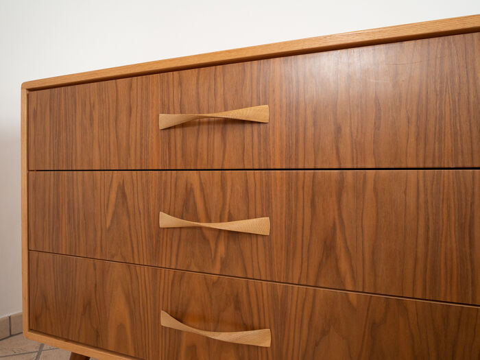 Handcrafted Nordic-Style Three-Drawer Dresser