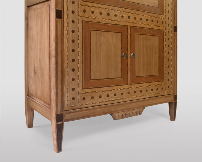 Inlays solid wood wardrobe 