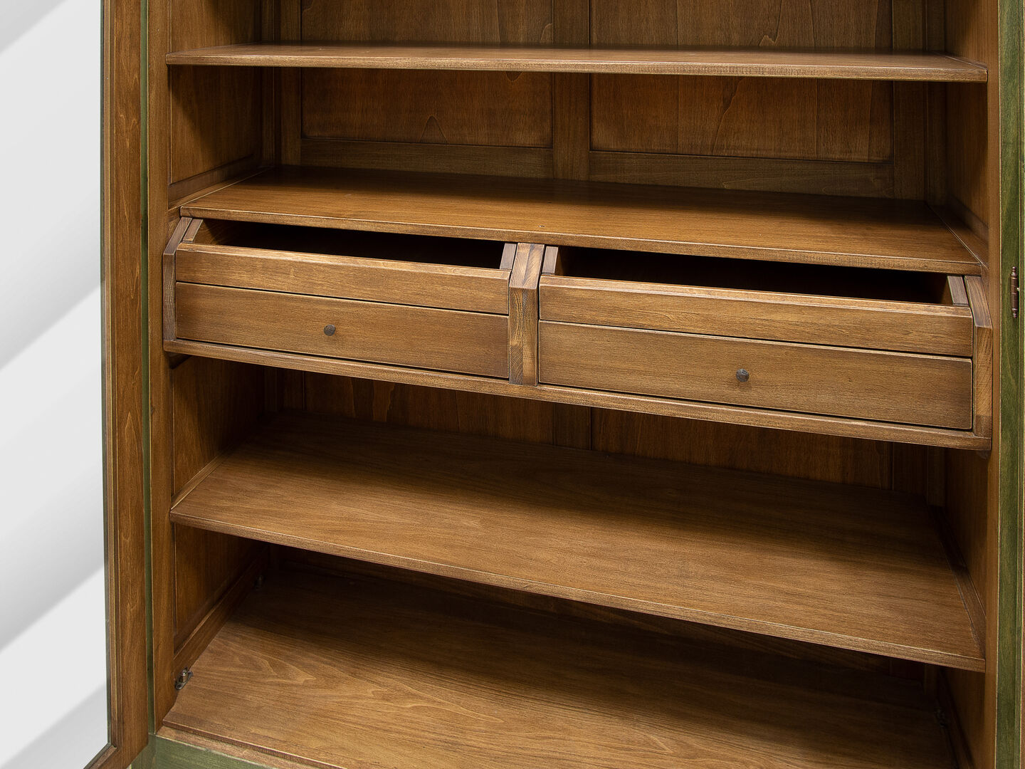 Green Bookcase EBANISTERIA GAMBELLA