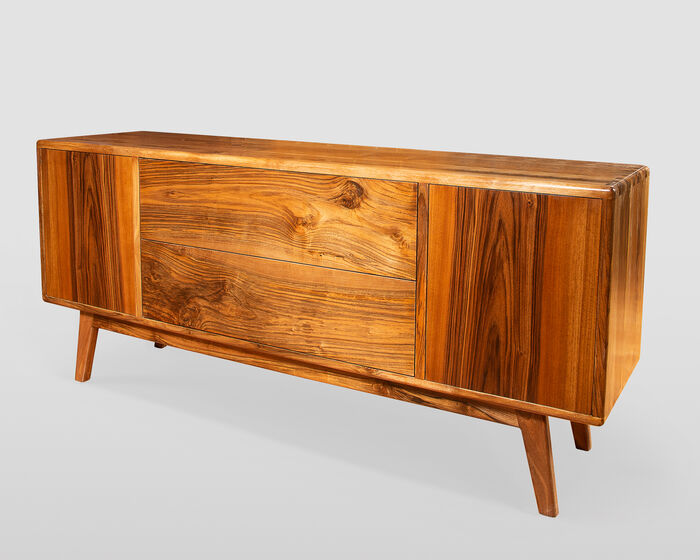 Skandinavische Sideboard aus Nussbaum
