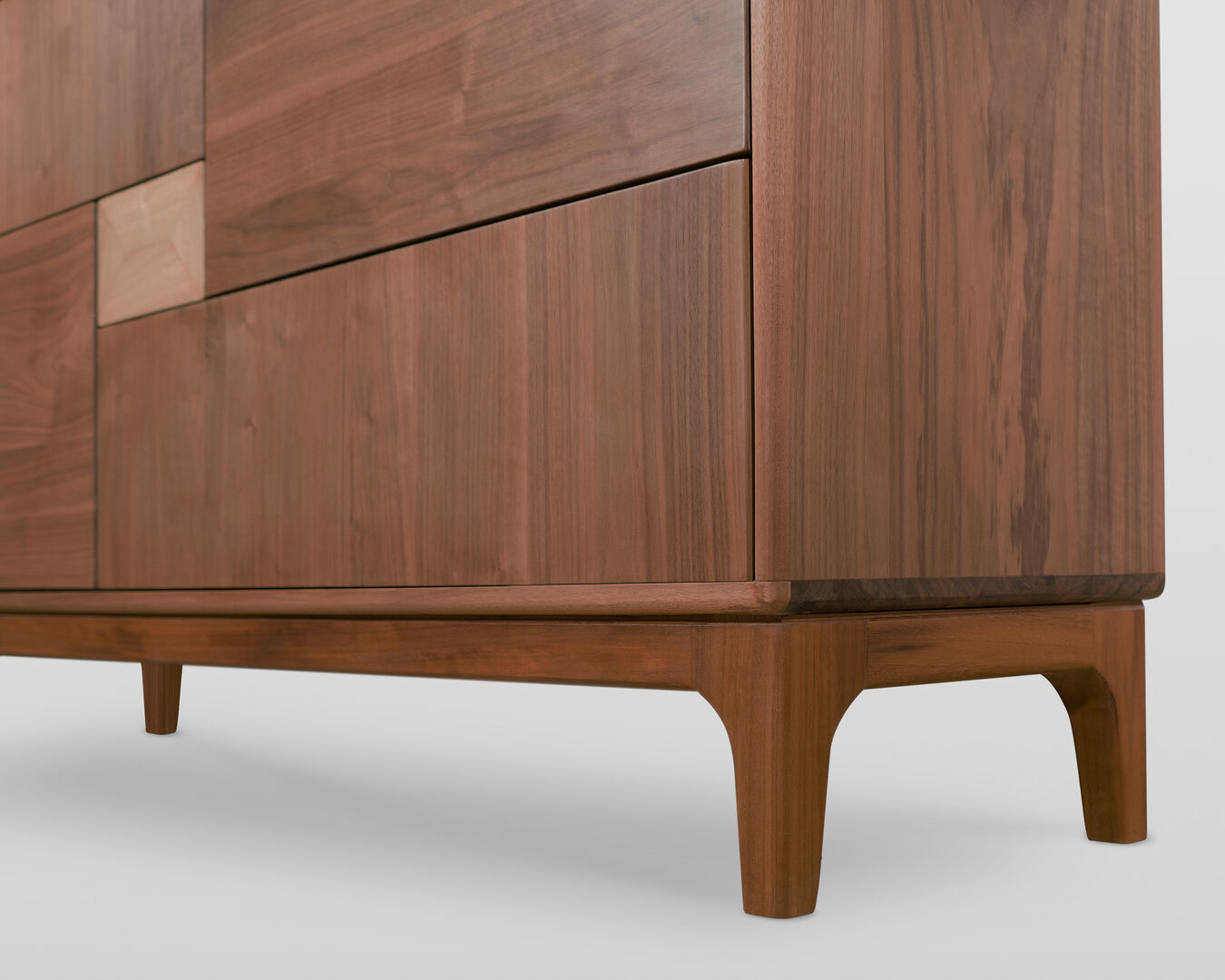 Black Walnut Scandinavian Style Sideboard EBANISTERIA GAMBELLA