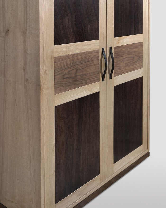 Minimalist Design Solid Wood Bookcase with Two Doors